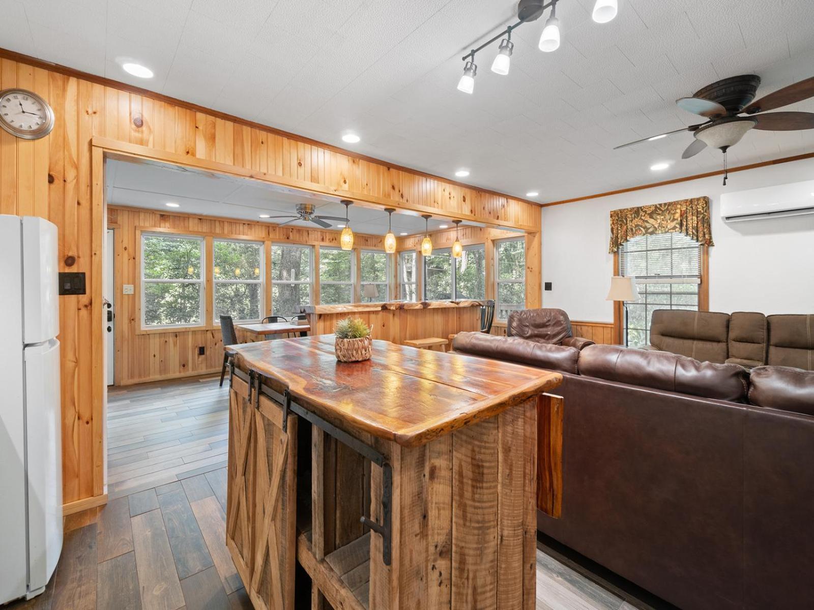 Gingercake Mtn Cottage At Linville Gorge - Wood Burning Fireplace Linville Falls Exteriör bild